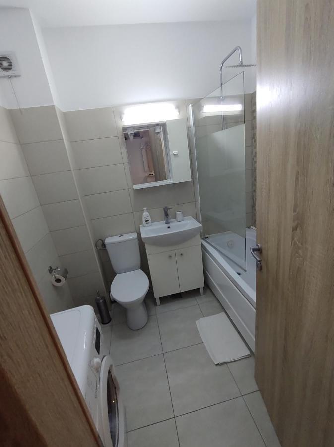 Fundeni - Garsoniere - Langa Spital Apartment Bucharest Luaran gambar