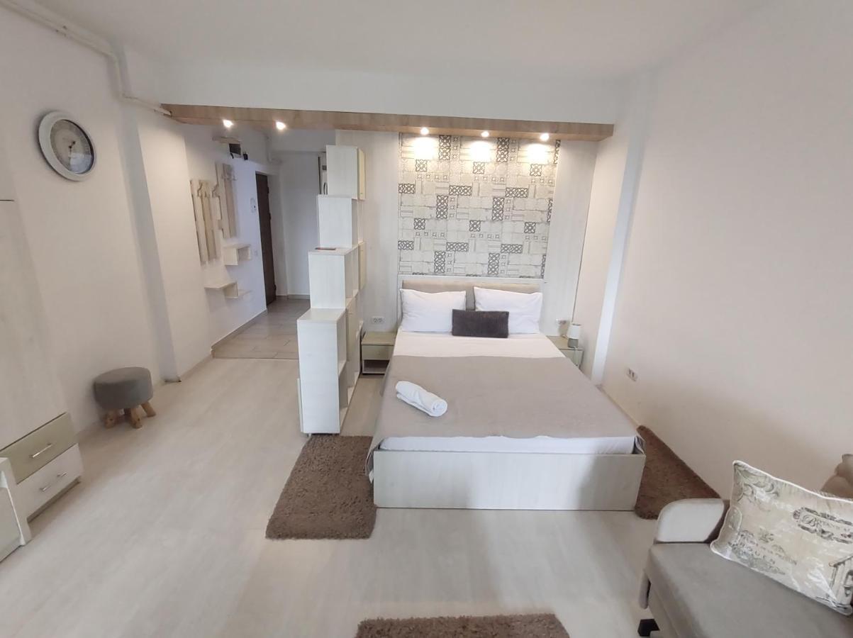 Fundeni - Garsoniere - Langa Spital Apartment Bucharest Luaran gambar